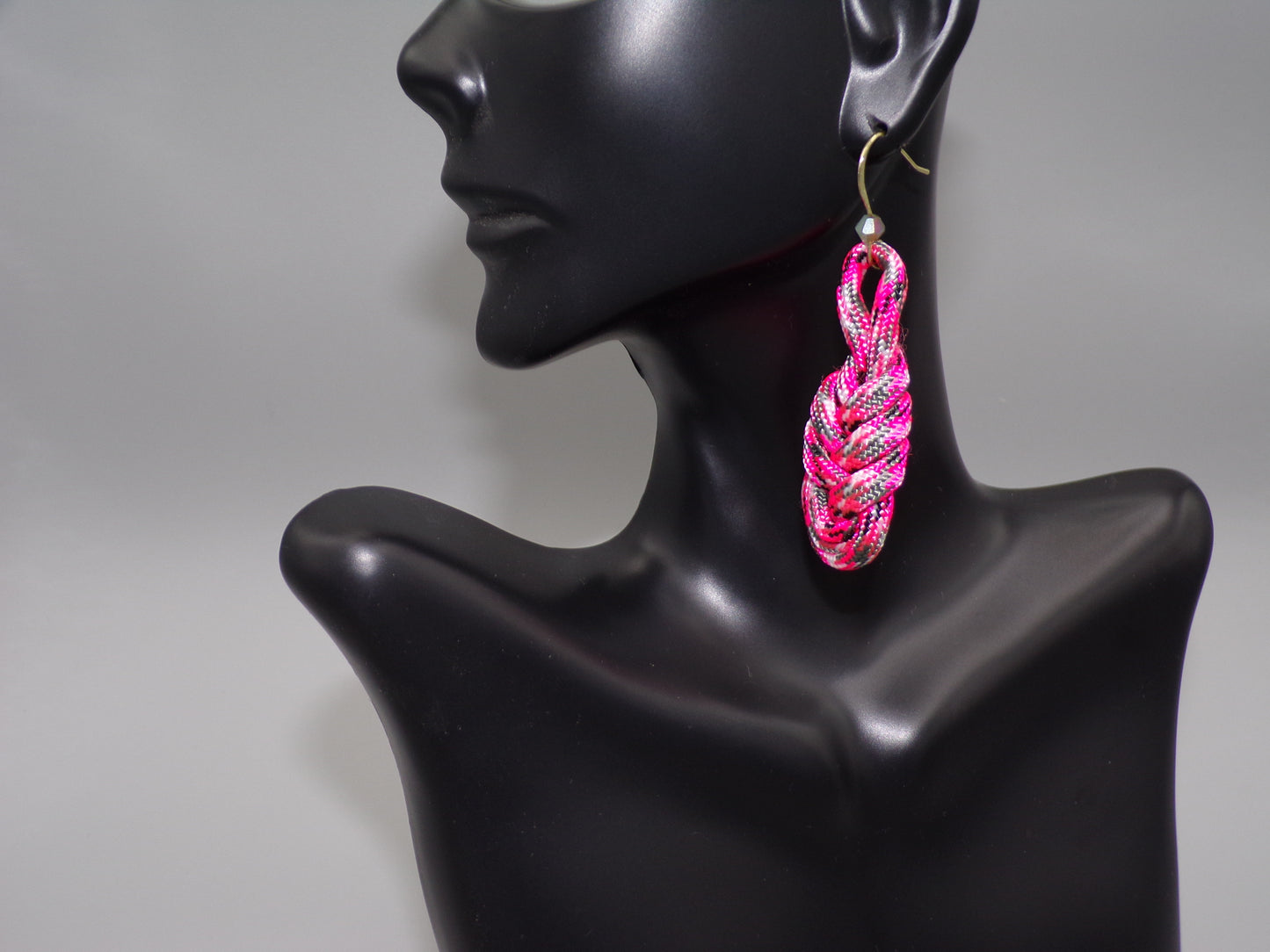 Paracord earrings
